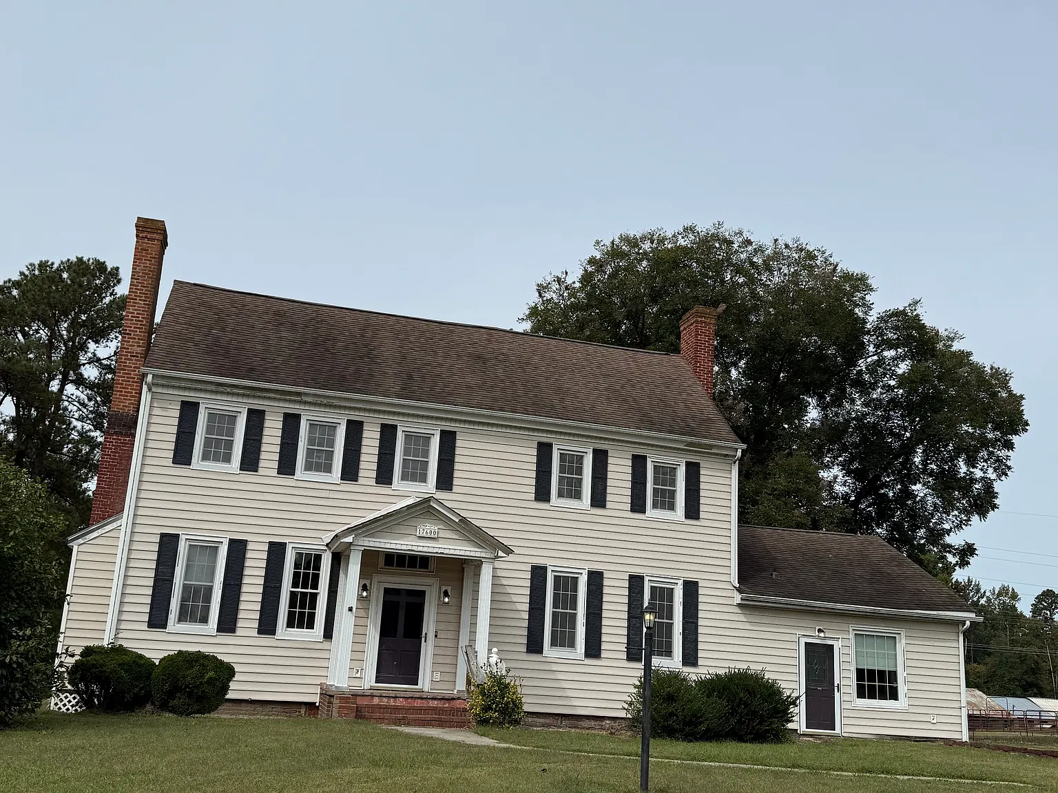 4 bed, 2469 sqft, $2,500 — Photo 1