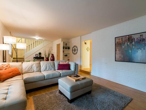 3rd image of 3975 La Donna Ave