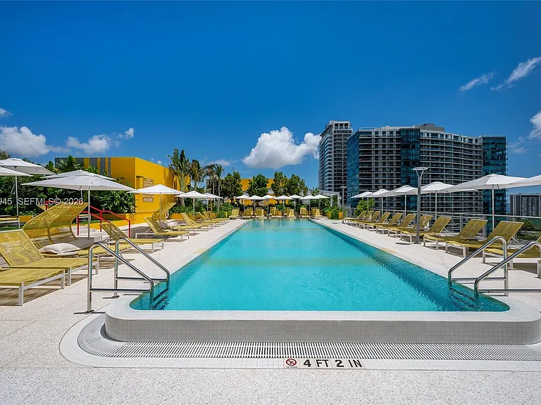 90 NE 32nd 601 Miami #601 — Photo 36