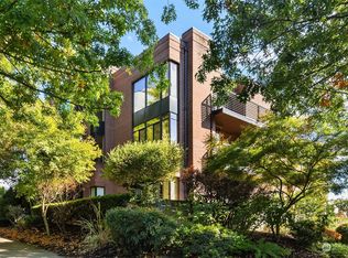 1605 E Pike St APT 200, Seattle, WA 98122