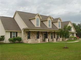 600 Piney Creek Rd, Bellville, TX 77418