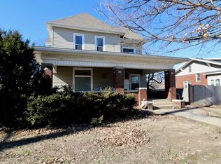 107 S West St, Fort Branch, IN 47648