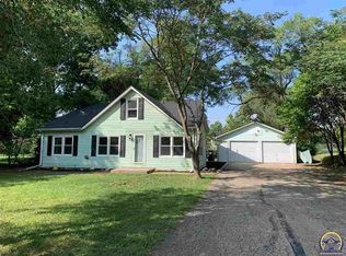 1700 SW 33rd St, Topeka, KS 66611