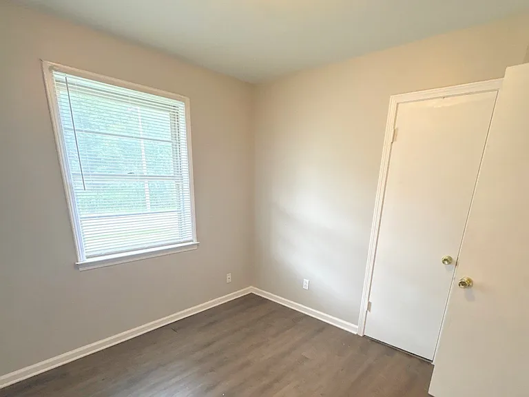 3120 Beauchamp Dr — Photo 14