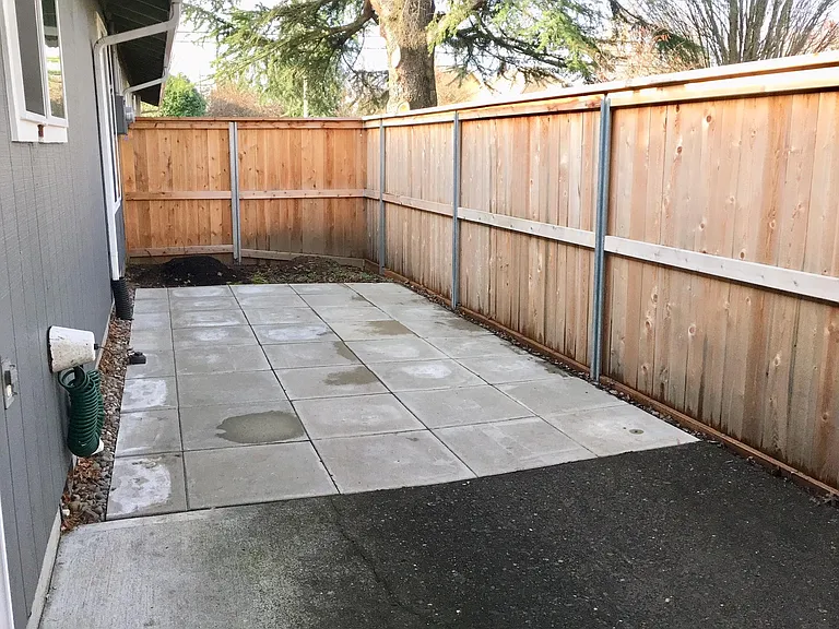 1304 SE 37th Ave — Photo 10