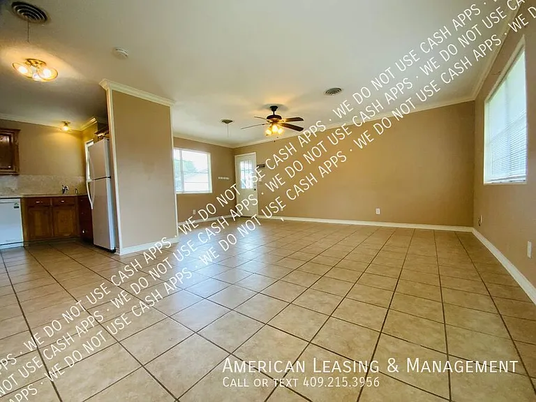 3901 Beverly Ave — Photo 3