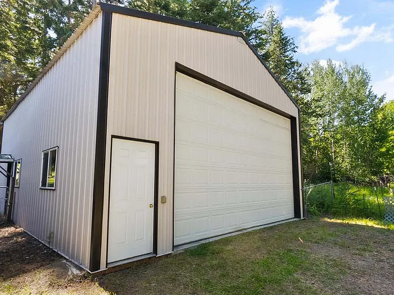 12773 N Hauser Lake Rd — Photo 27