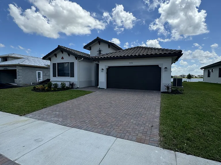 5226 Karlia Dr — Photo 26