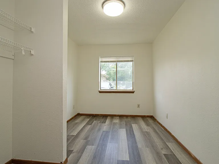 1526 9th Ave S #101 — Photo 9