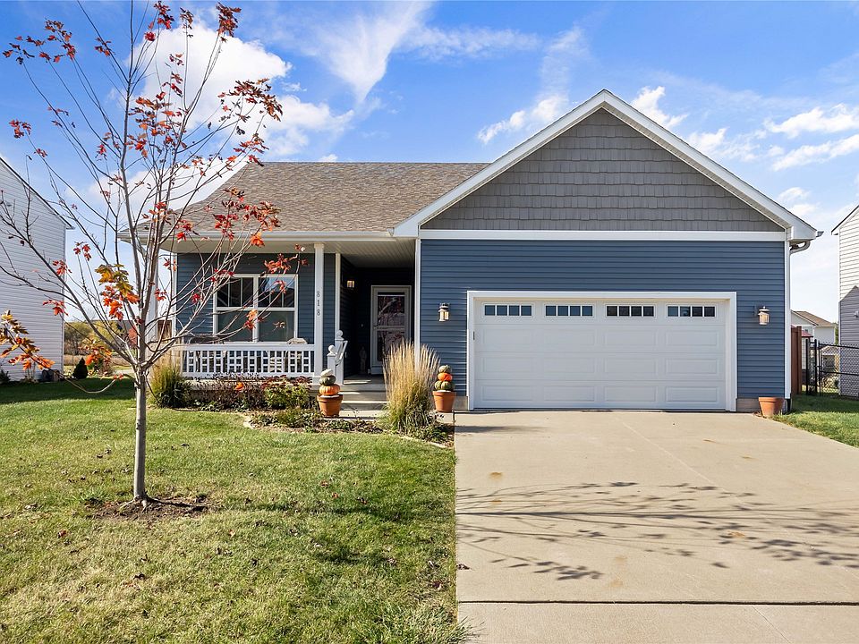 1st image of 818 N 11th Avenue Cir