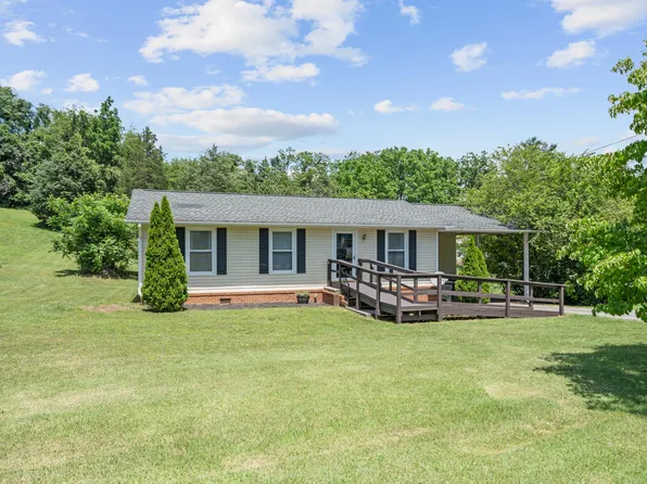 3268 Read Mountain Rd, Roanoke, VA 24019