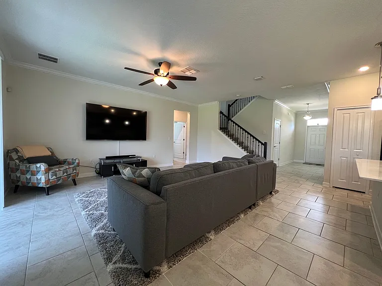 3643 Cortland Dr — Photo 11