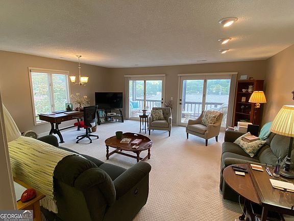 2nd image of 20 Mill St APT 6