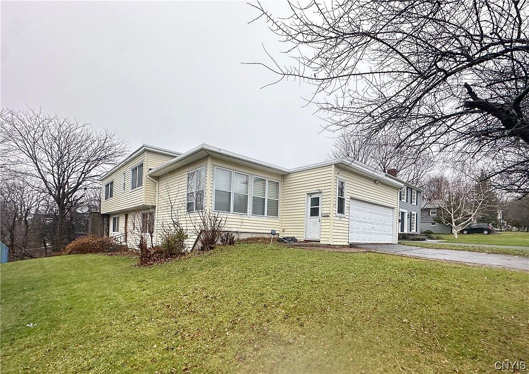 287 Thompson Blvd, Watertown, NY 13601 Zillow