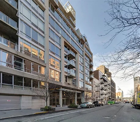 Sold by MNS | media 22