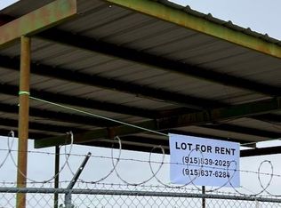 875 McNutt Rd, Sunland Park, NM 88063