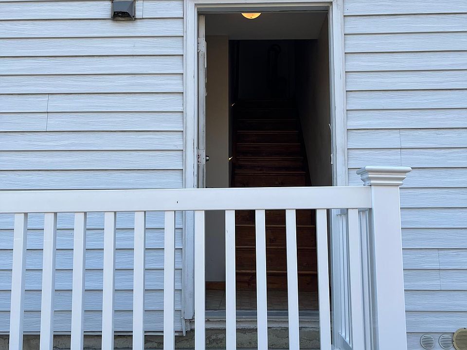 1st image of 33 Ramona Ave Floor 2