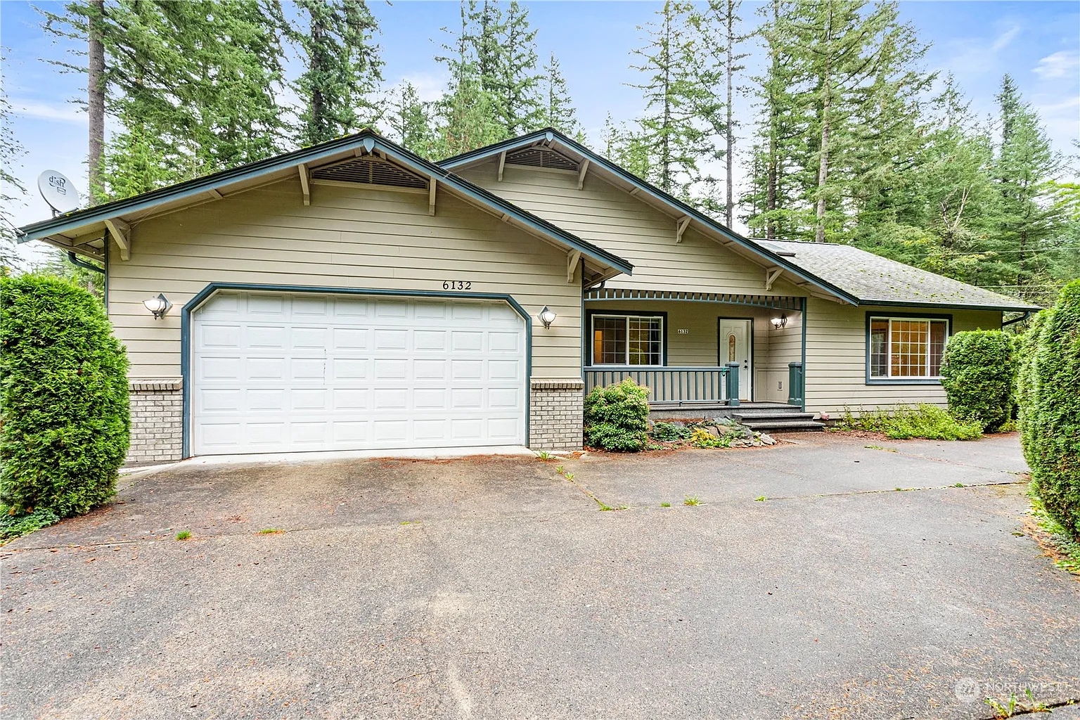 6132 Azure Way photo 1