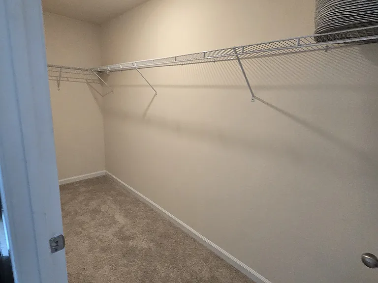240 Pasadena Dr — Photo 21