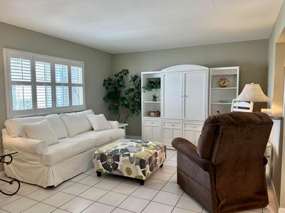 350 Saxony H, Delray Beach, FL, 33446