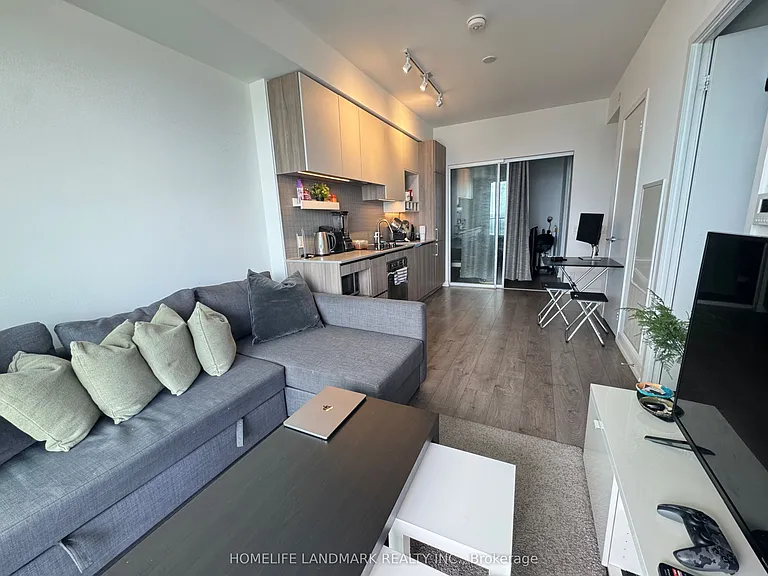 950 Portage Pkwy #6003 — Photo 7