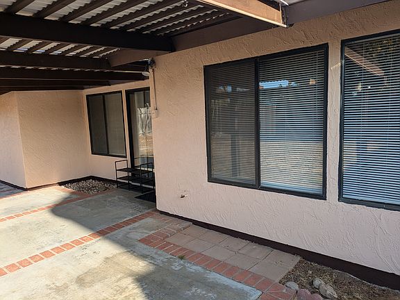 2nd image of 859 Glenwood Dr