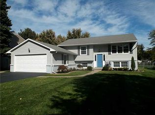 845 Maple St, Perrysburg, OH 43551