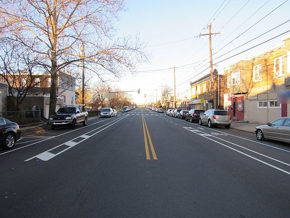 5th image of 7041 Buist Ave