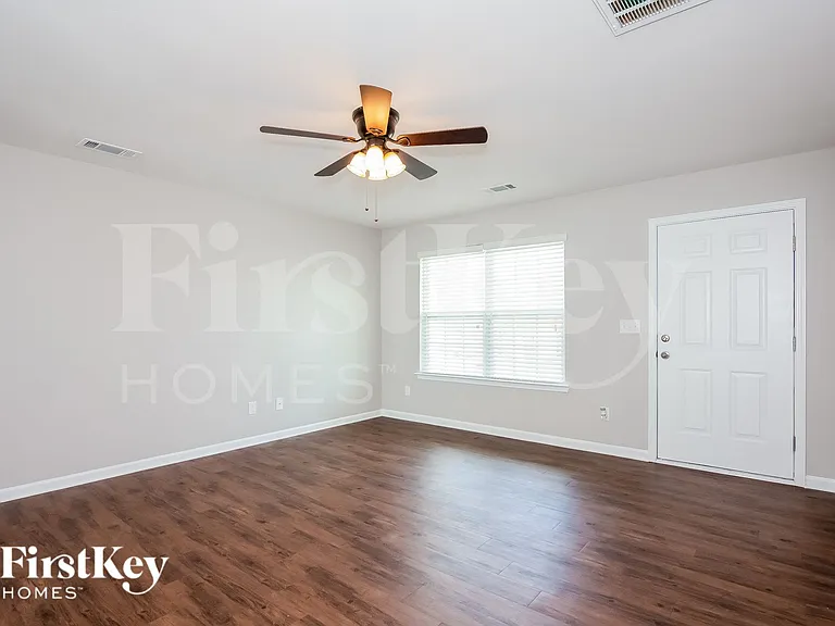3004 Apple Orchard Pl — Photo 2