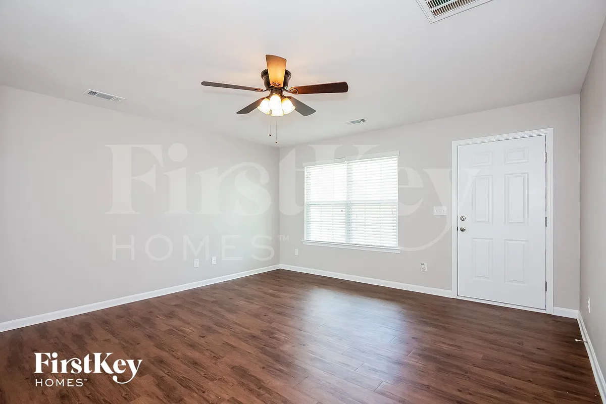 Building Photo - 3004 Apple Orchard Pl