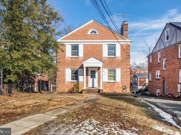 8511 Flower Ave, Takoma Park, MD 20912