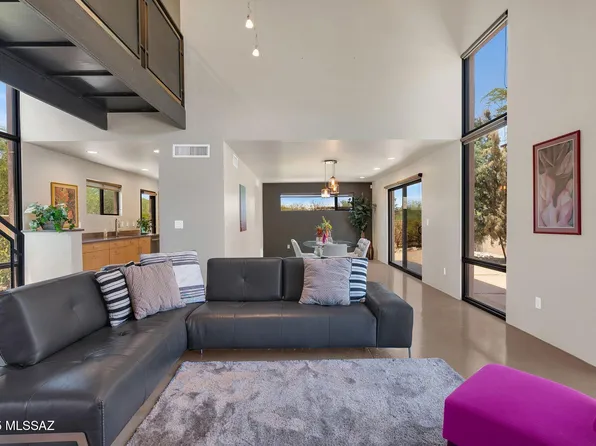 2807 N Corte Melodia, Tucson, AZ 85712