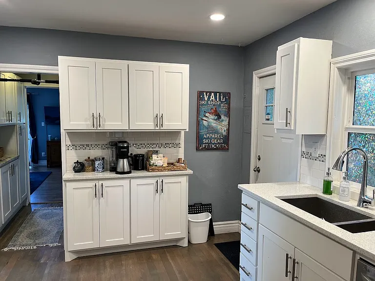 317 W Monument St — Photo 11