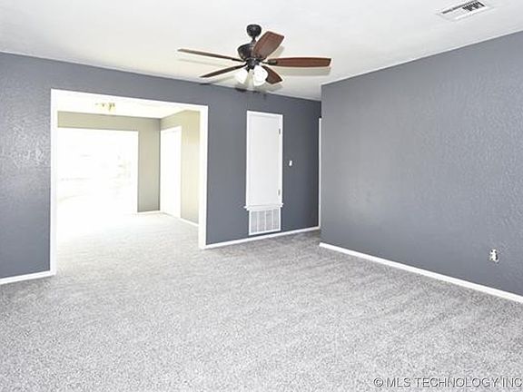 5th image of 14339 S Dogwood St