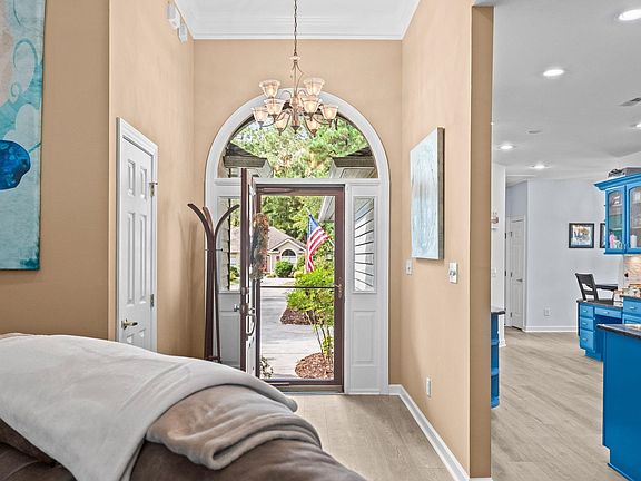 4th image of 1793 Spinnaker Dr.