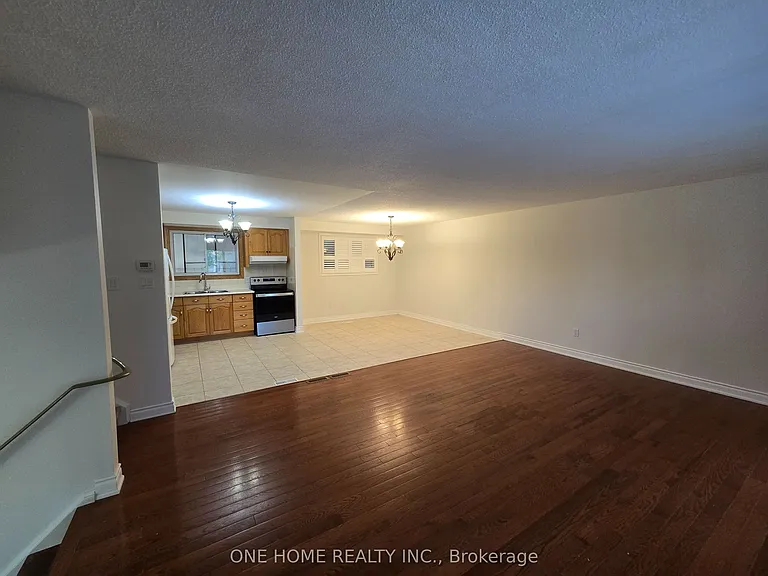 223 Elmwood Rd — Photo 9