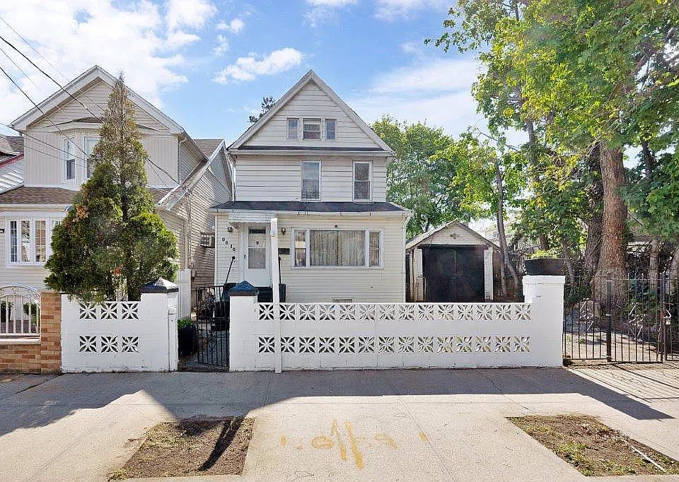 1st image of 9016 198th St