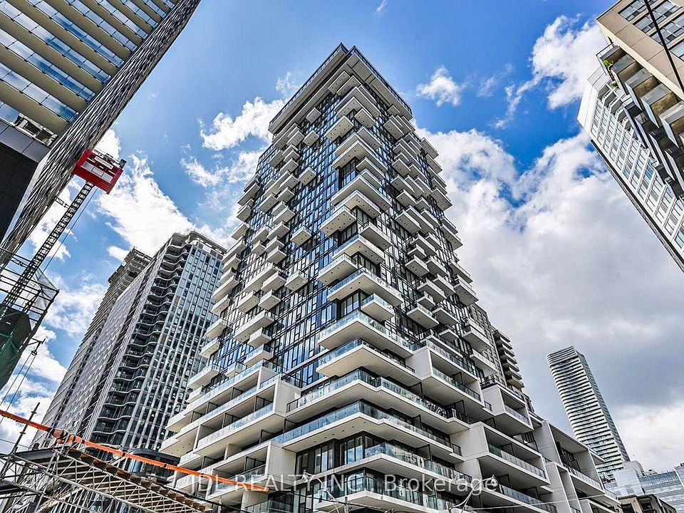 1st image of 77 Shuter St #501