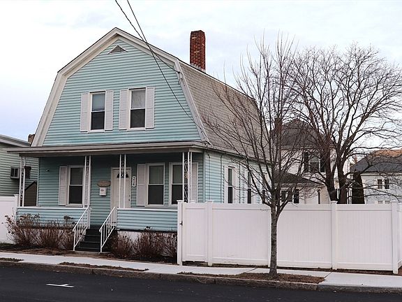 3rd image of 214 Church St