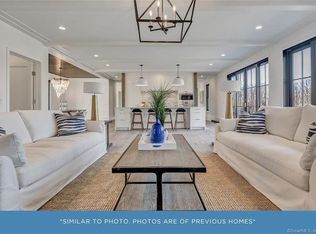 12 Argento Ln #12, Norwalk, CT 06851