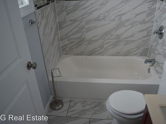2nd image of 499-503 Summer Ave Floor 3