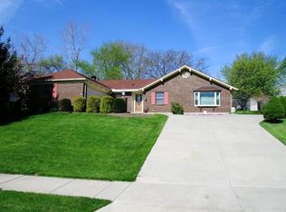 1115 Crestwood Hills Dr, Vandalia, OH 45377