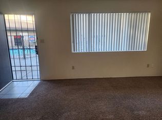 2102 Castro Ln APT 11, Bakersfield, CA 93304