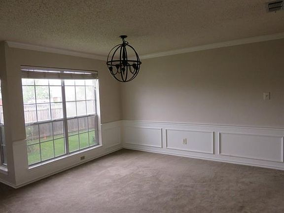 4th image of 7001 Richardson Dr