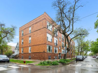 3841 W Altgeld St APT 3, Chicago, IL, 60647
