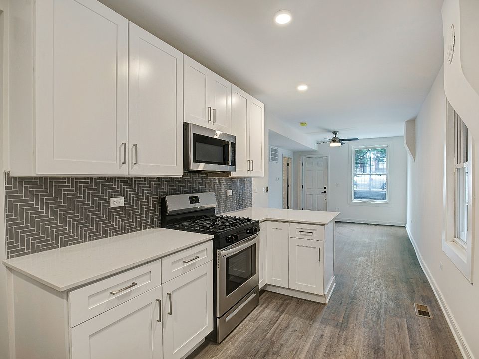 1st image of 1244 N Bosworth Ave #1A