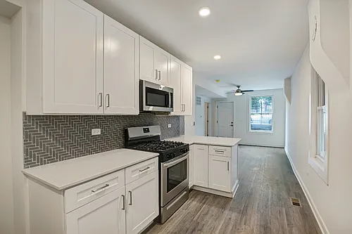 1244 N Bosworth Ave #1A Photo 1