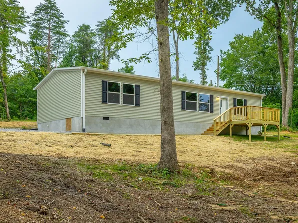 68 Smores Rd, Signal Mountain, TN 37377