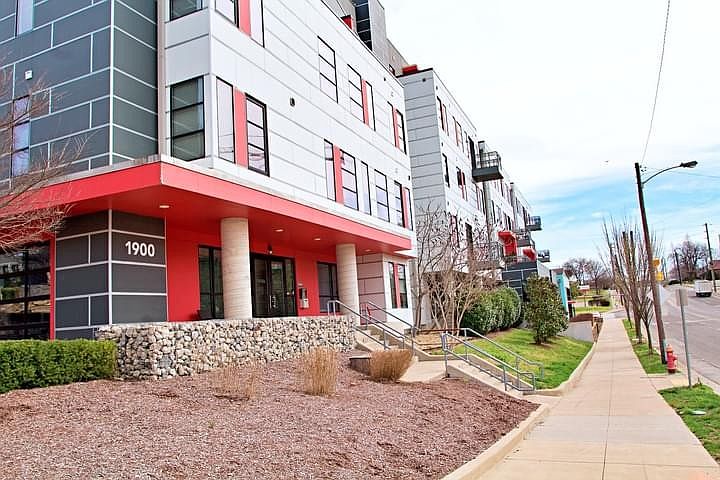 1st image of 1900 12th Ave S APT 503