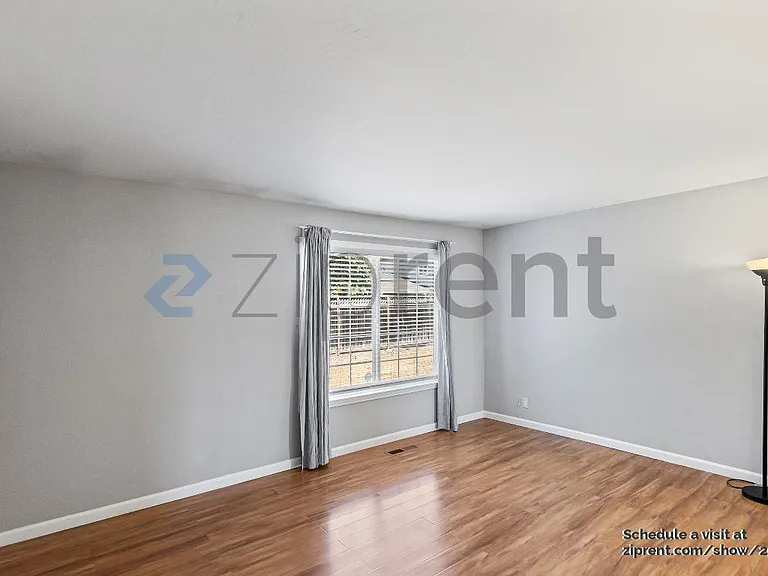 3686 Lightfare Ct — Photo 14